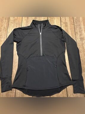 ATHLETA Tech Mesh Detail Black Athletic 1/2 Zip Pullover Shirt Jacket Medium M
